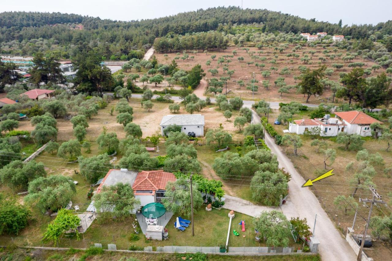 אסטריס Kiriakos Holiday Home מראה חיצוני תמונה