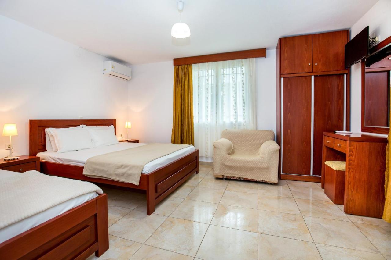 אסטריס Kiriakos Holiday Home מראה חיצוני תמונה