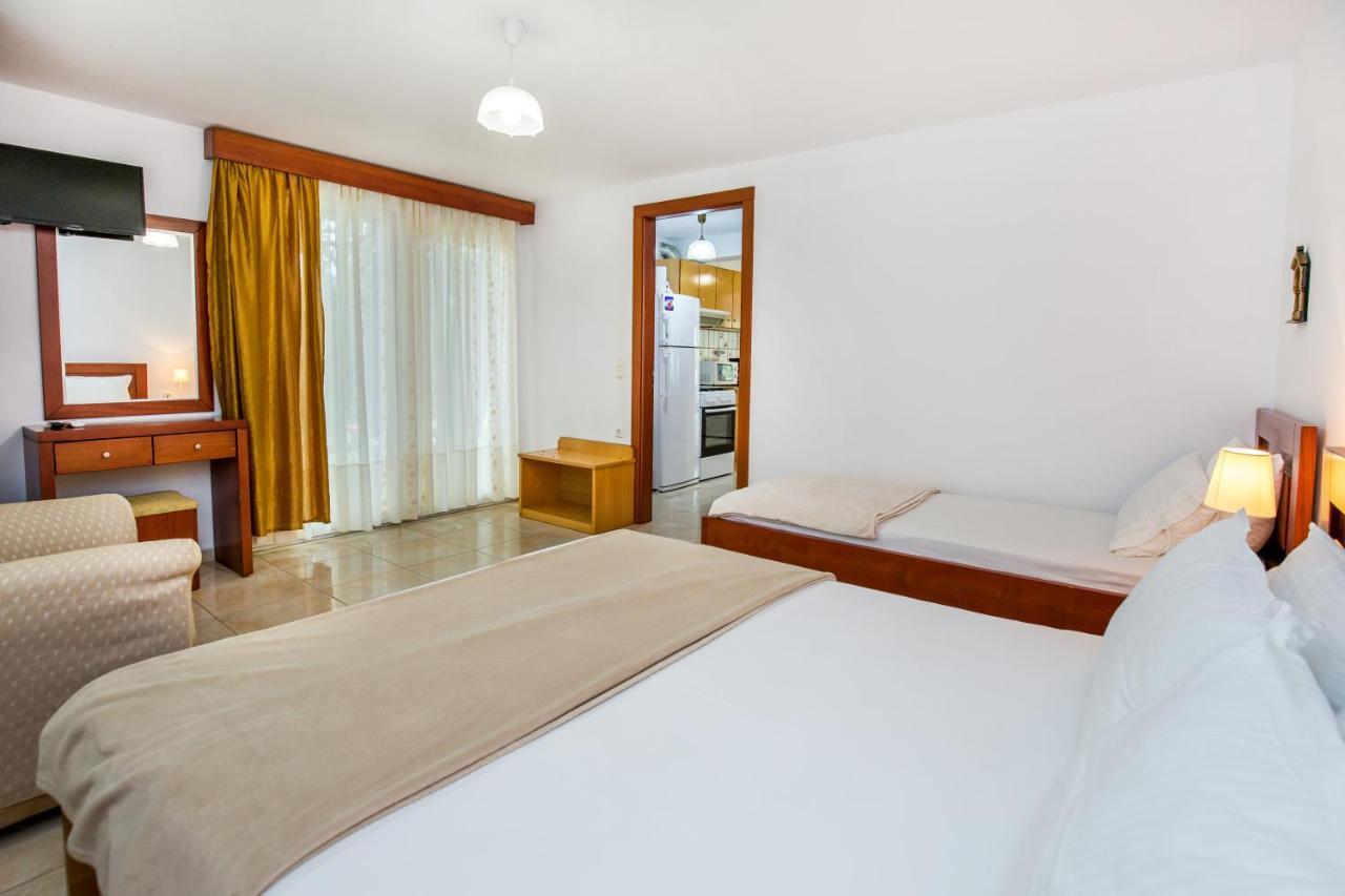 אסטריס Kiriakos Holiday Home מראה חיצוני תמונה