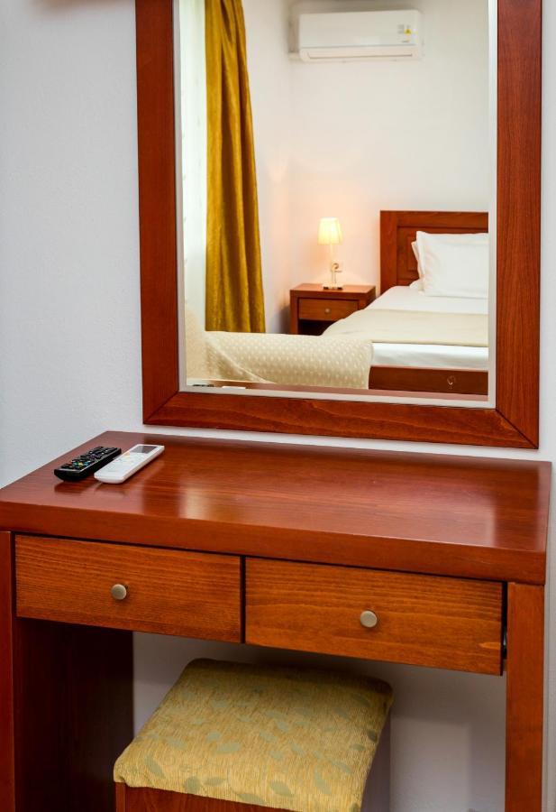 אסטריס Kiriakos Holiday Home מראה חיצוני תמונה